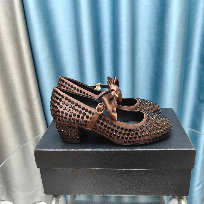 Ch*el high heels